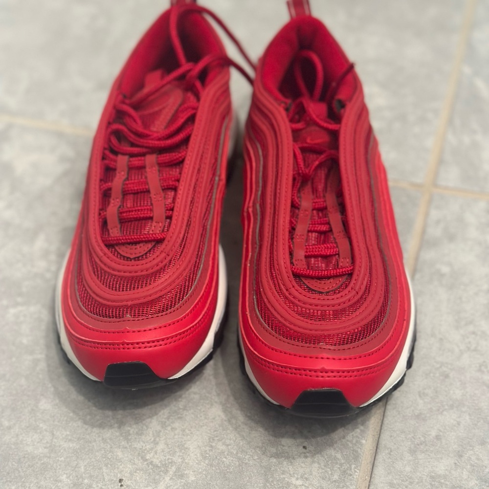 Nike Air Max 97 in Vibrant Red - Picture 3 of 4